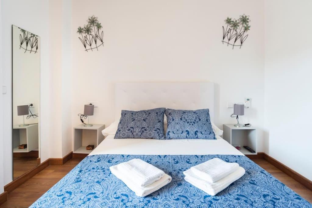 Ayala Beach Apartment Malaga Exterior photo