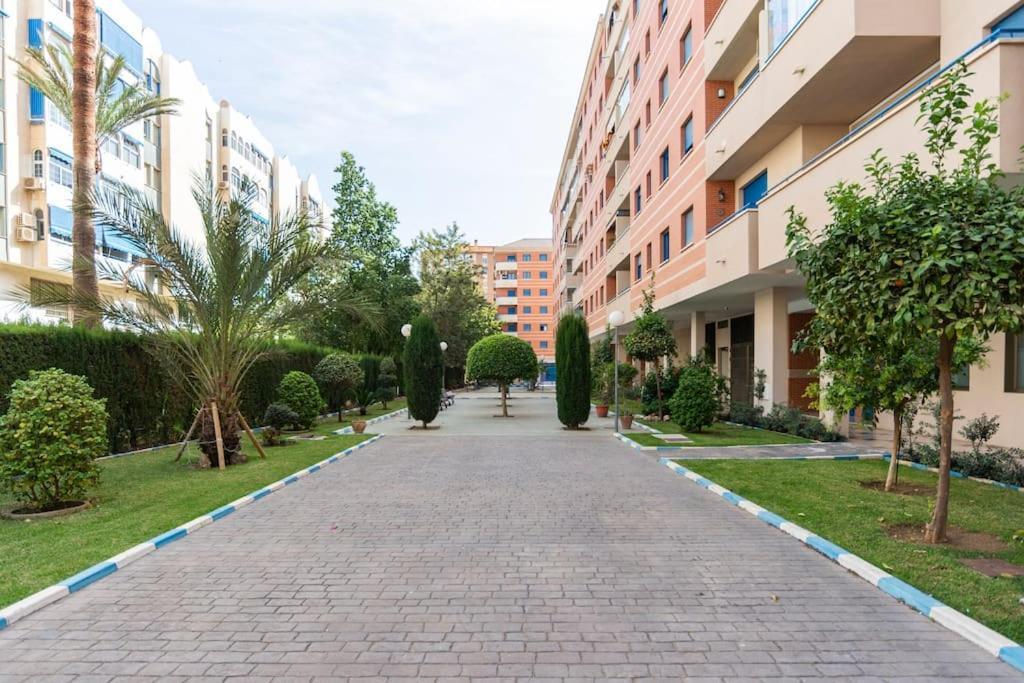 Ayala Beach Apartment Malaga Exterior photo