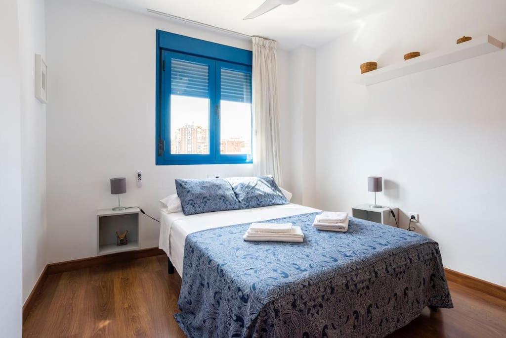 Ayala Beach Apartment Malaga Exterior photo