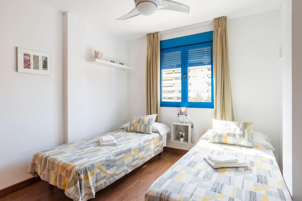 Ayala Beach Apartment Malaga Exterior photo