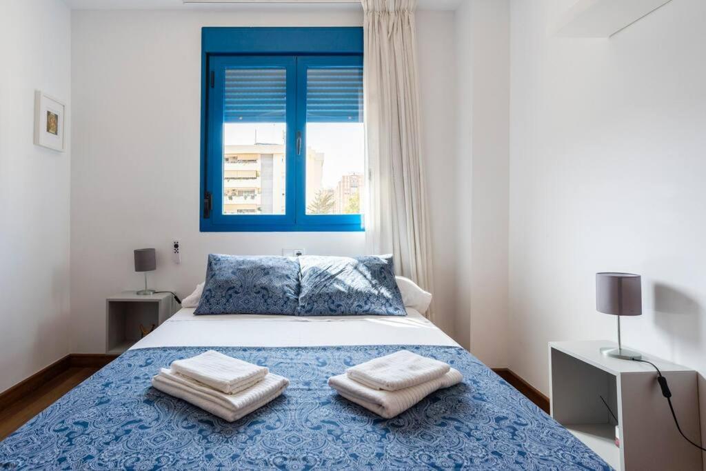 Ayala Beach Apartment Malaga Exterior photo